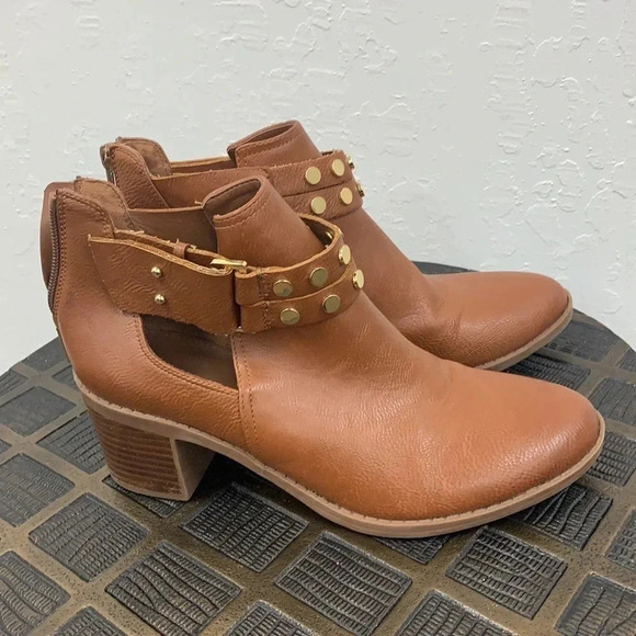 Bar III Wiley Closed Toe Ankle Boots Tan Women’s Size 7.5 - Picture 3 of 6